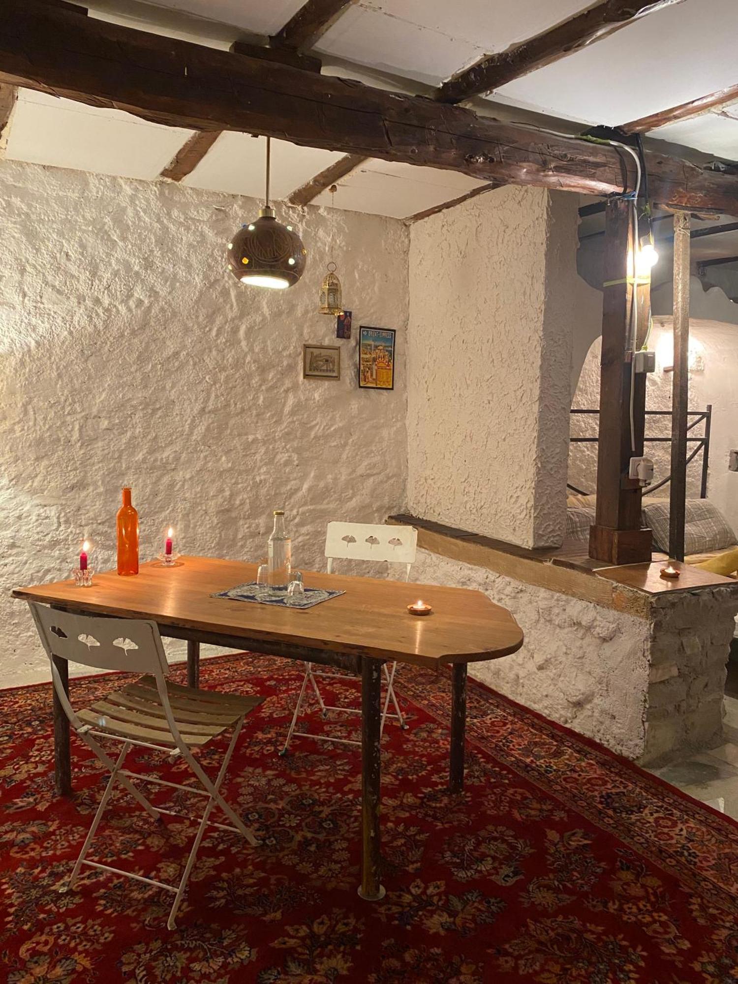 Shotgun Hostel & Guesthouse Vuno Eksteriør billede